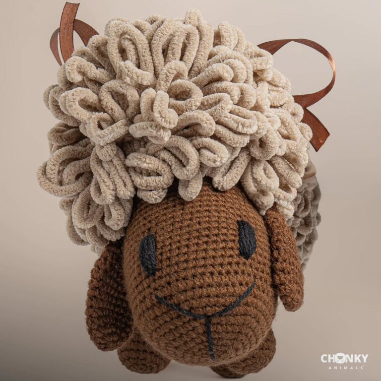 Instagram post from chonky_animals_fyf. This post is in position 2.